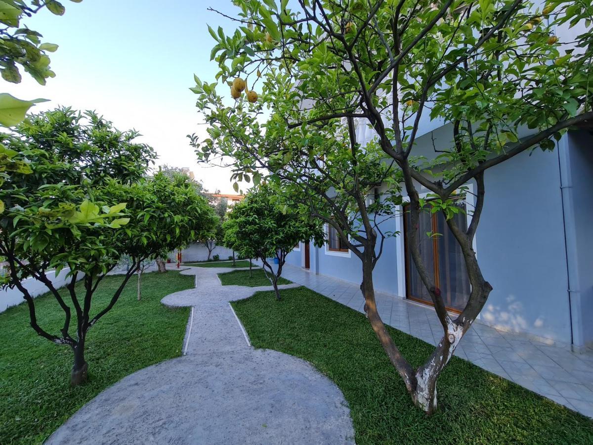 Vila Anxhelo Ksamil Extérieur photo