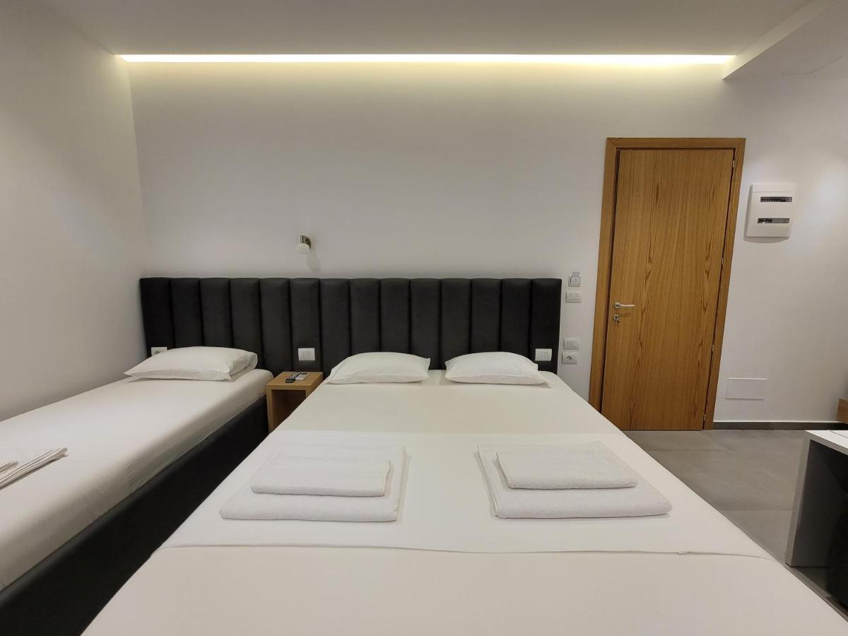 Vila Anxhelo Ksamil Extérieur photo